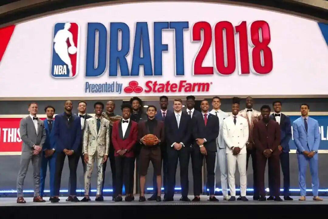 开云体育官网-新生代签名鞋！讨论度极高！已无下文...