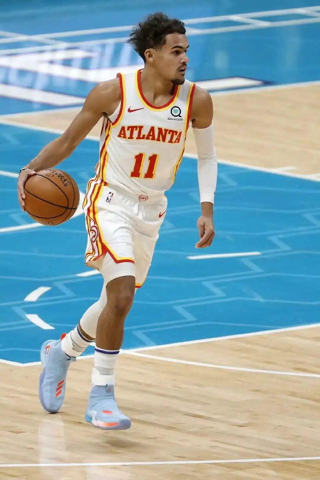 开云体育官网-新生代签名鞋！讨论度极高！已无下文...