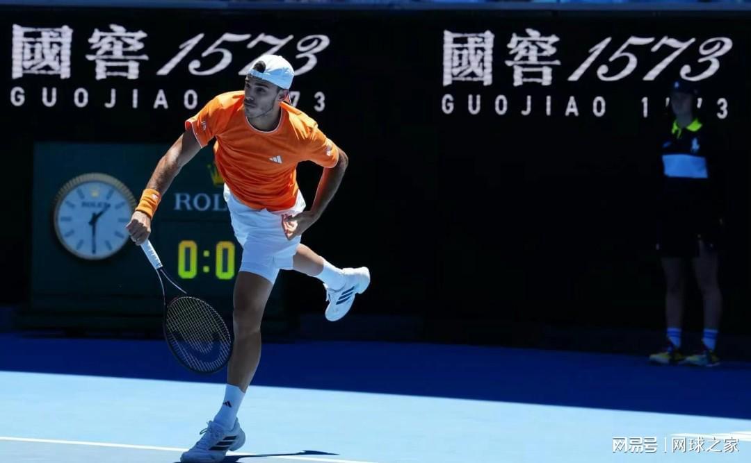 开云体育-张之臻冲开门红失利白卓璇弥补遗憾，女单最大冷门成就土耳其历史