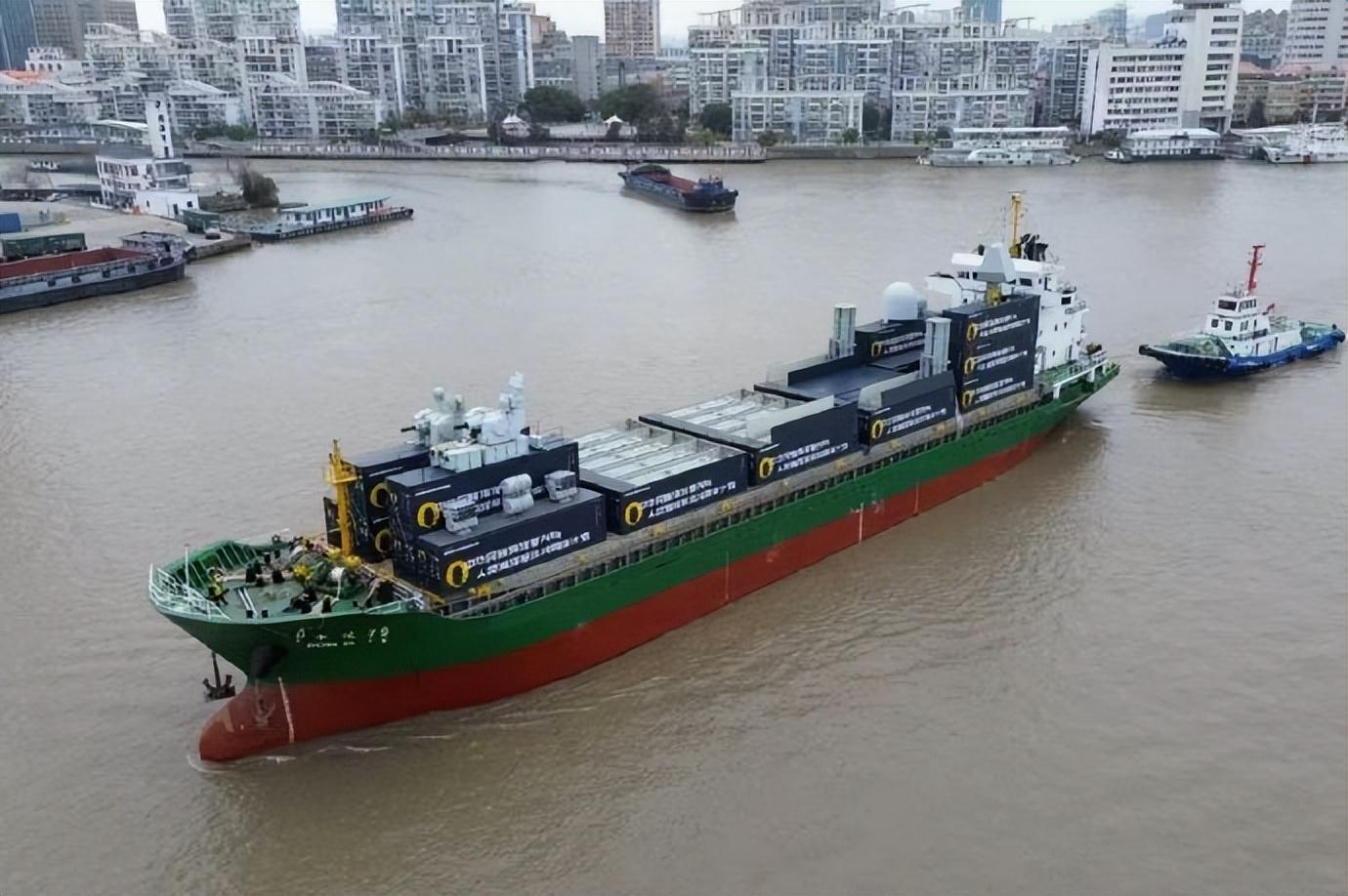 开云体育-集装箱船式辅助巡洋舰开始海试，舰载武装已恢复早期60单元垂发版